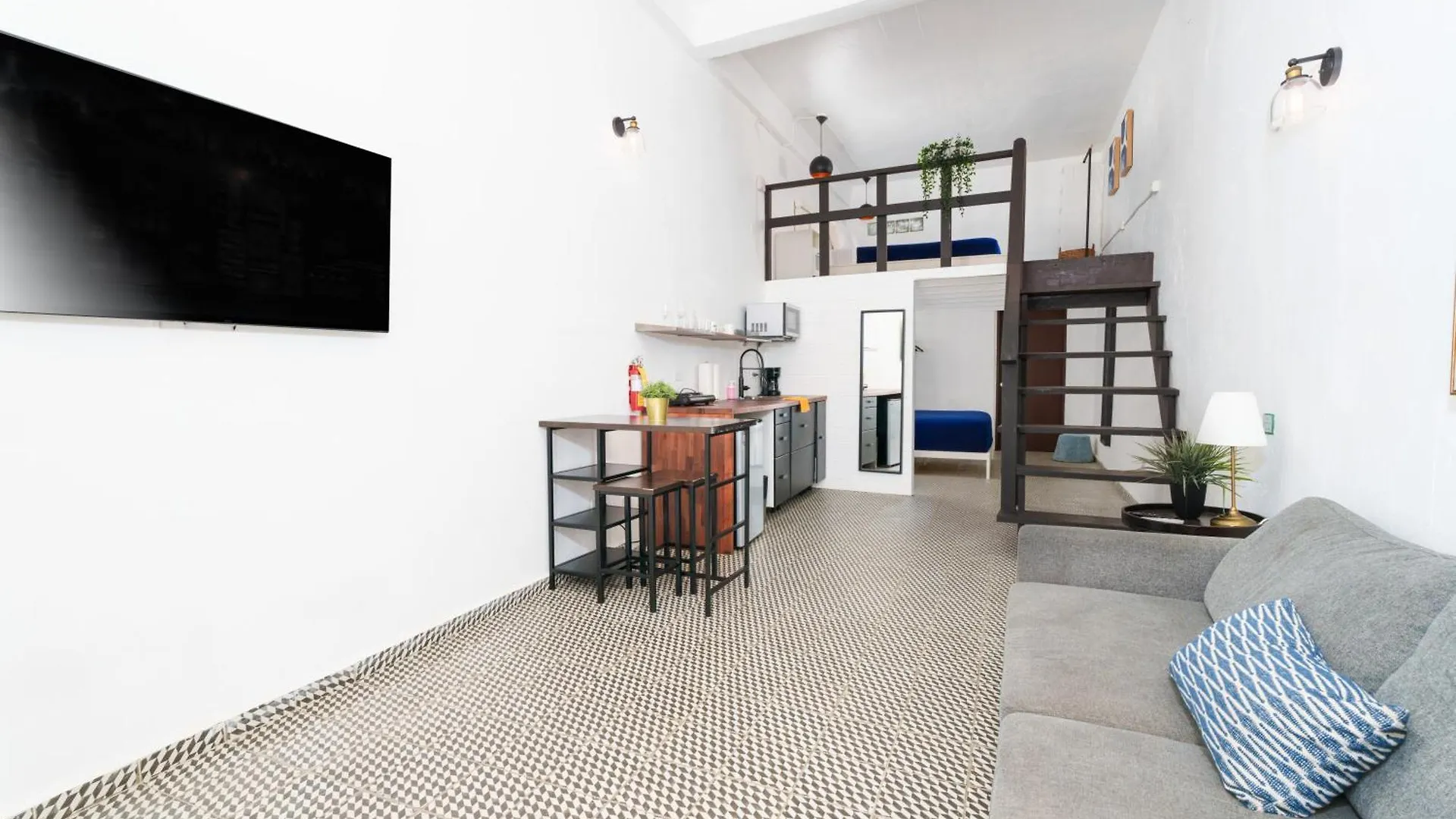 Excellent Location In Sj Elk.4 Apartment San Juan